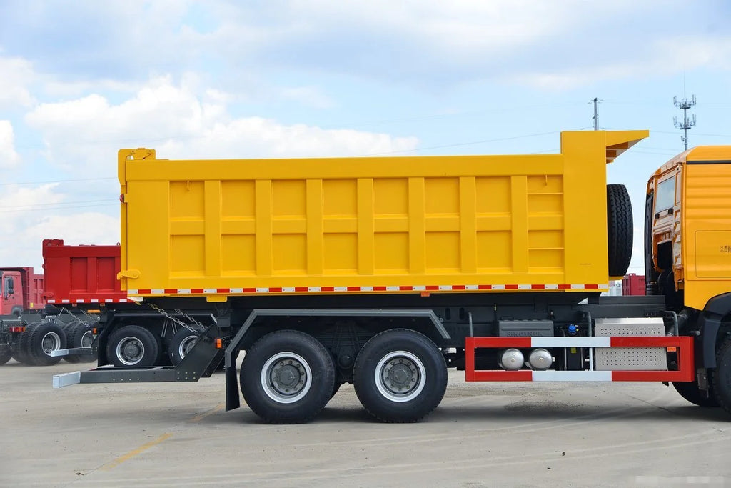 2024 Hot Sale for Howo Dump Truck Six Wheel Drive Heavy Duty Automatic Dump Load Diesel Dump Truck