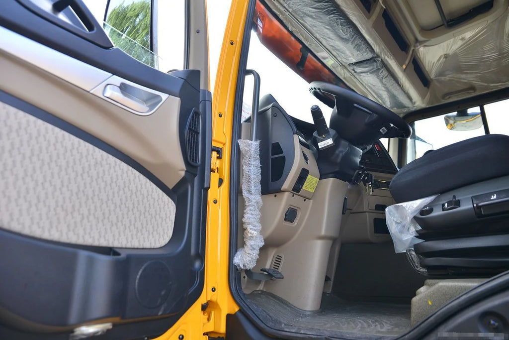 2024 Hot Sale for Howo Dump Truck Six Wheel Drive Heavy Duty Automatic Dump Load Diesel Dump Truck