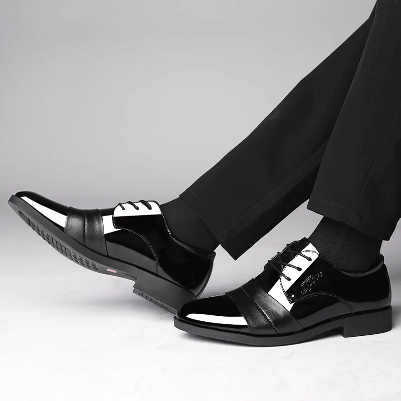 Social Shoe for Men Casual Business Patent Leather Shoes Man Bright Upper Pointed Toe 2025 Trend Office Suit Footwear New