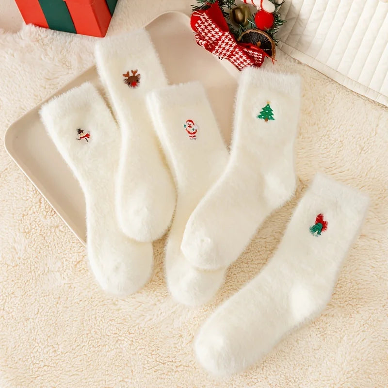 Cozy White Plush Xmas Socks - 5PCS Mid-Calf Warm Holiday Socks with Festive Designs for Teens. Soft & Thick for Winter Comfort!